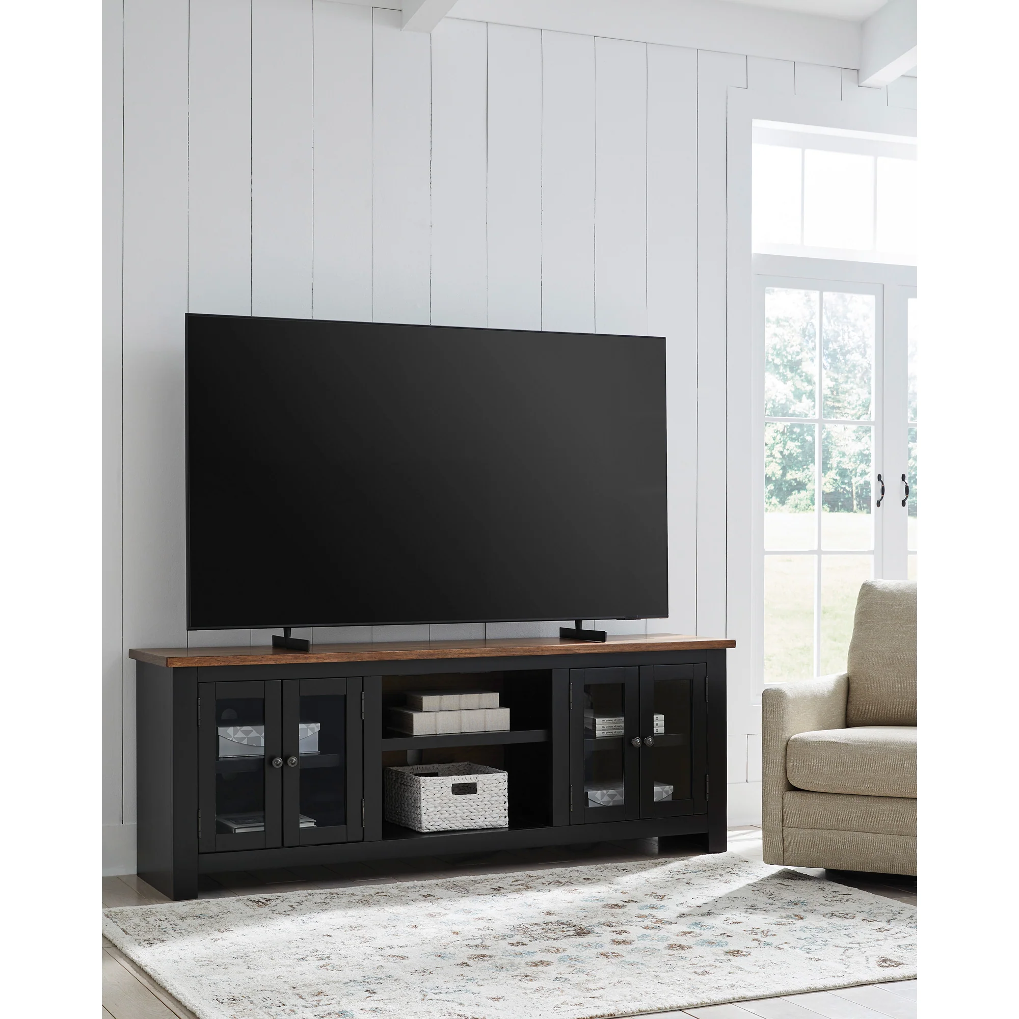 Wildenauer 76 Inch Console - Image 3