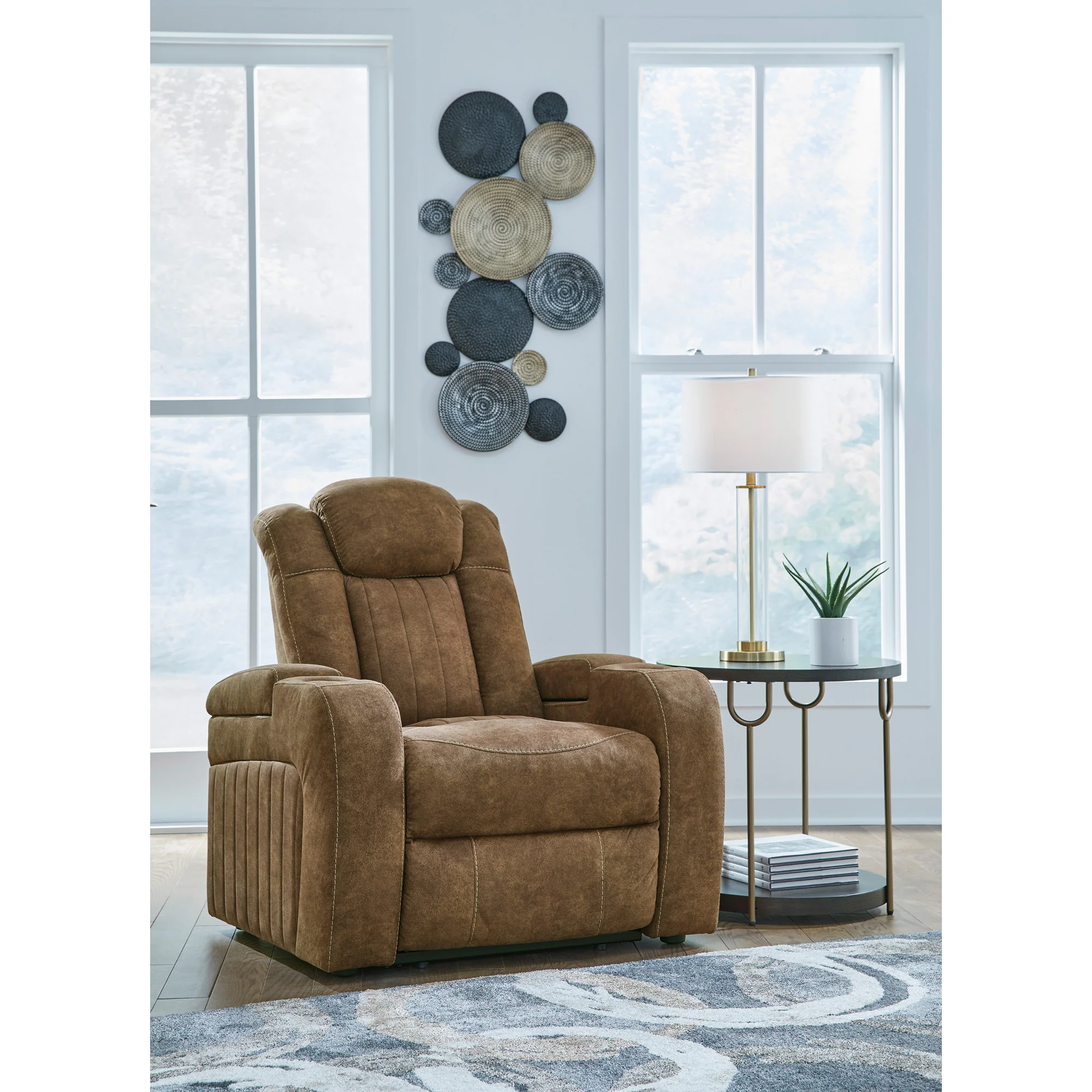 Wolfridge Power Recliner - Image 3