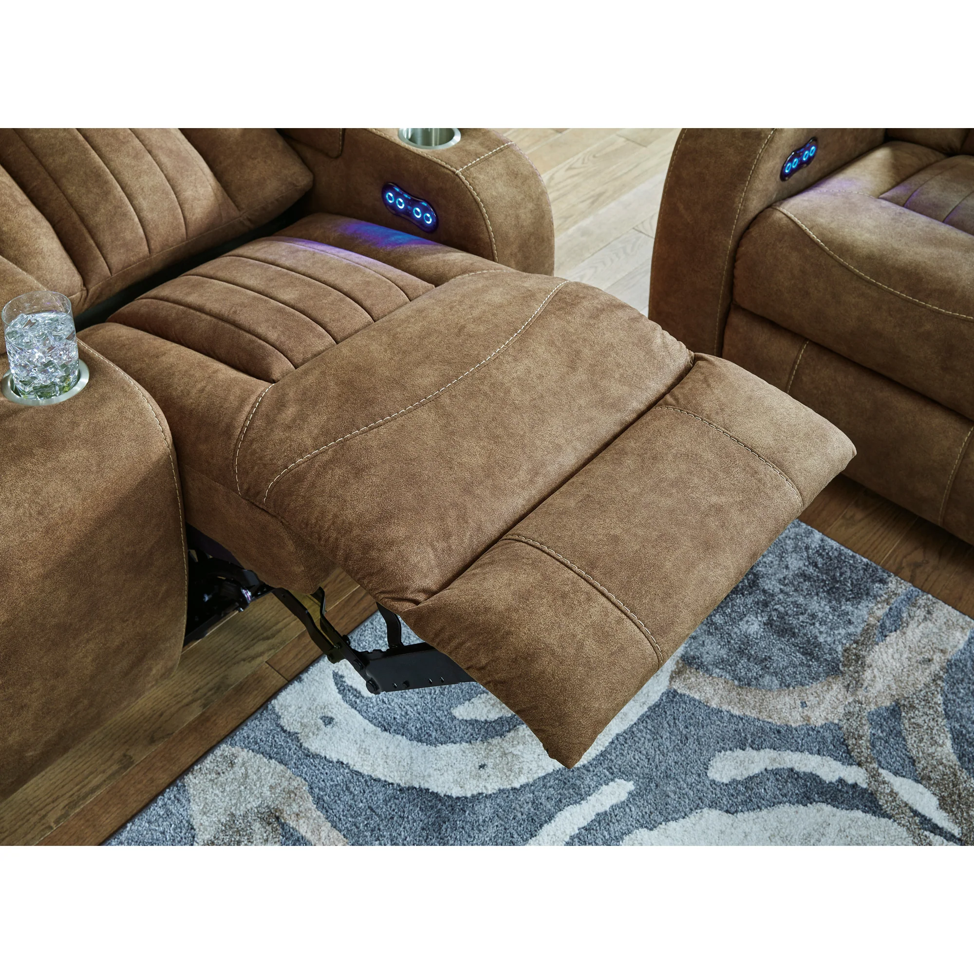 Wolfridge Power Reclining Sofa - Image 8