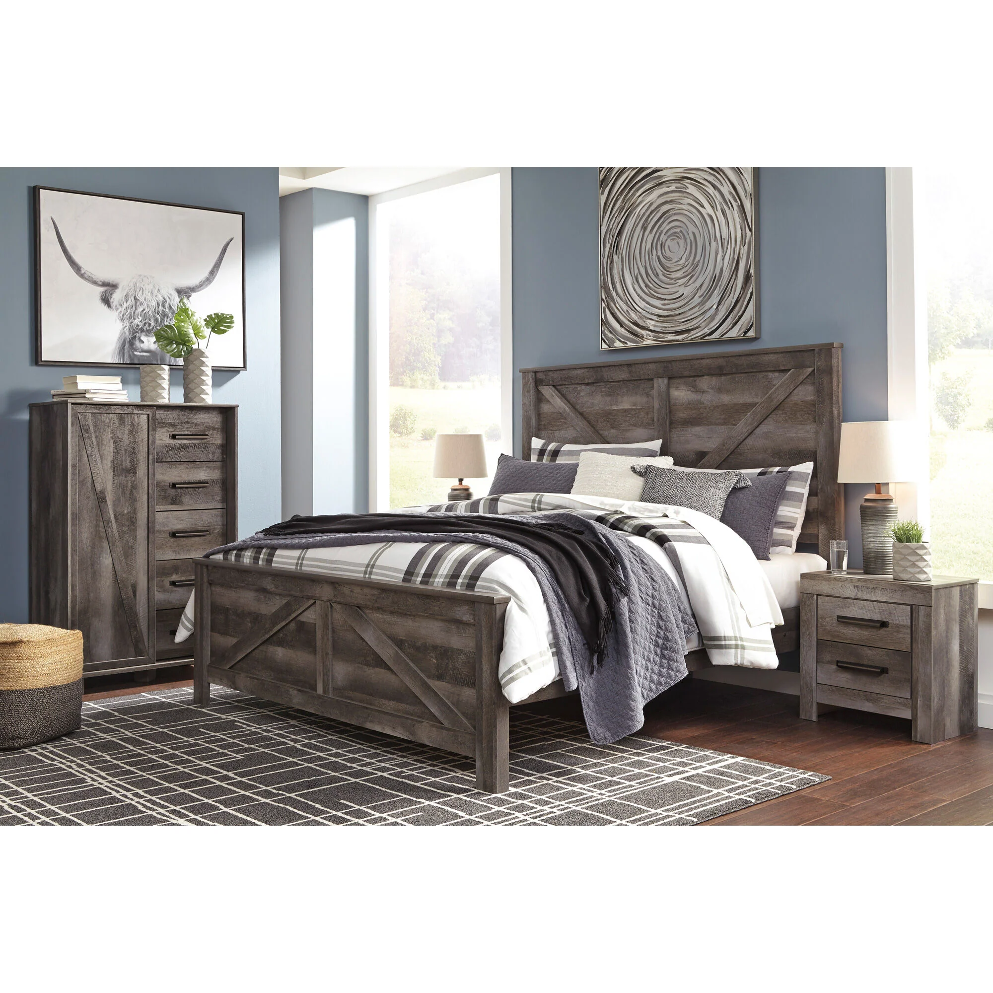 Wynnlow Panel Bed - Image 5