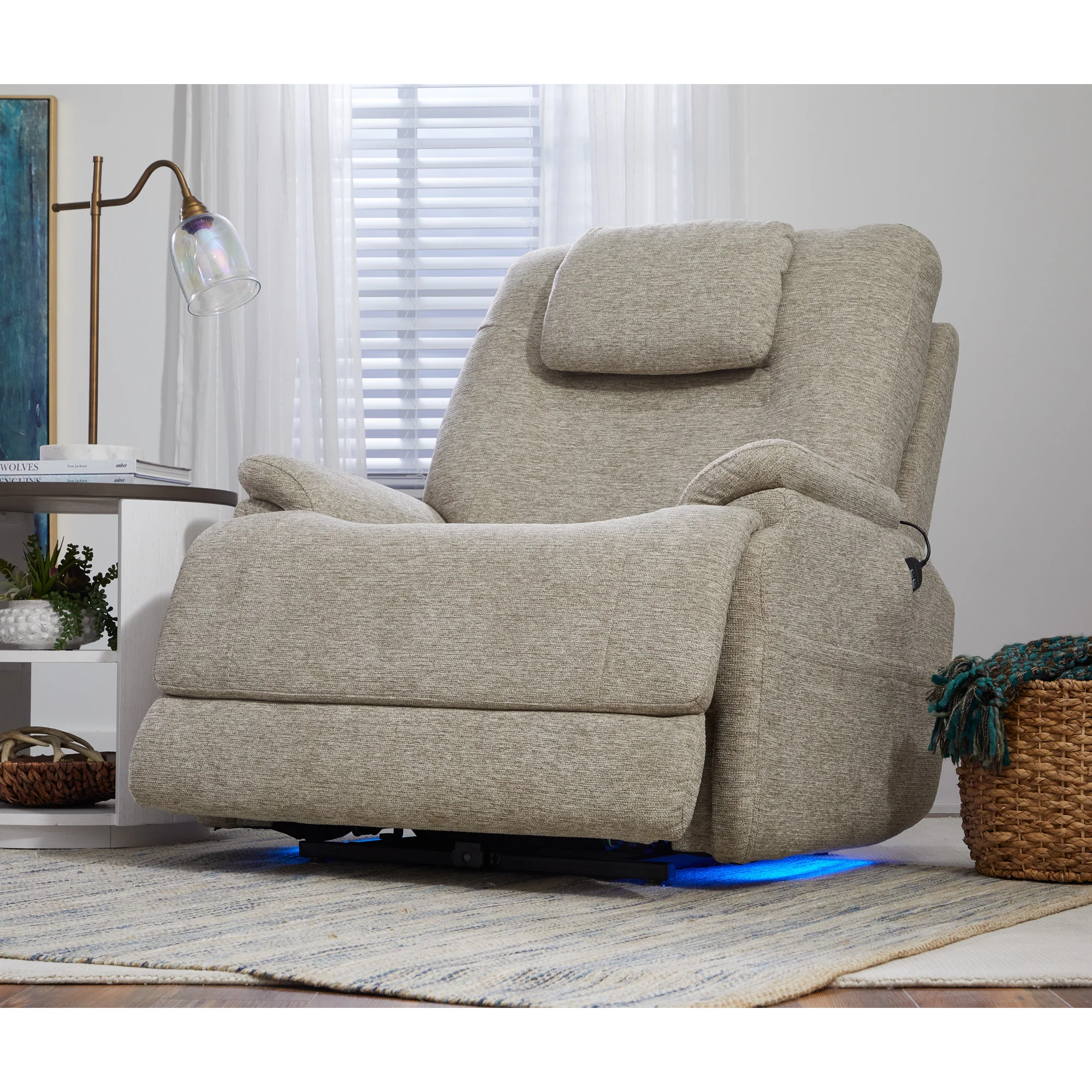 Zecliner Model 2+ Power Lift Recliner - Image 32