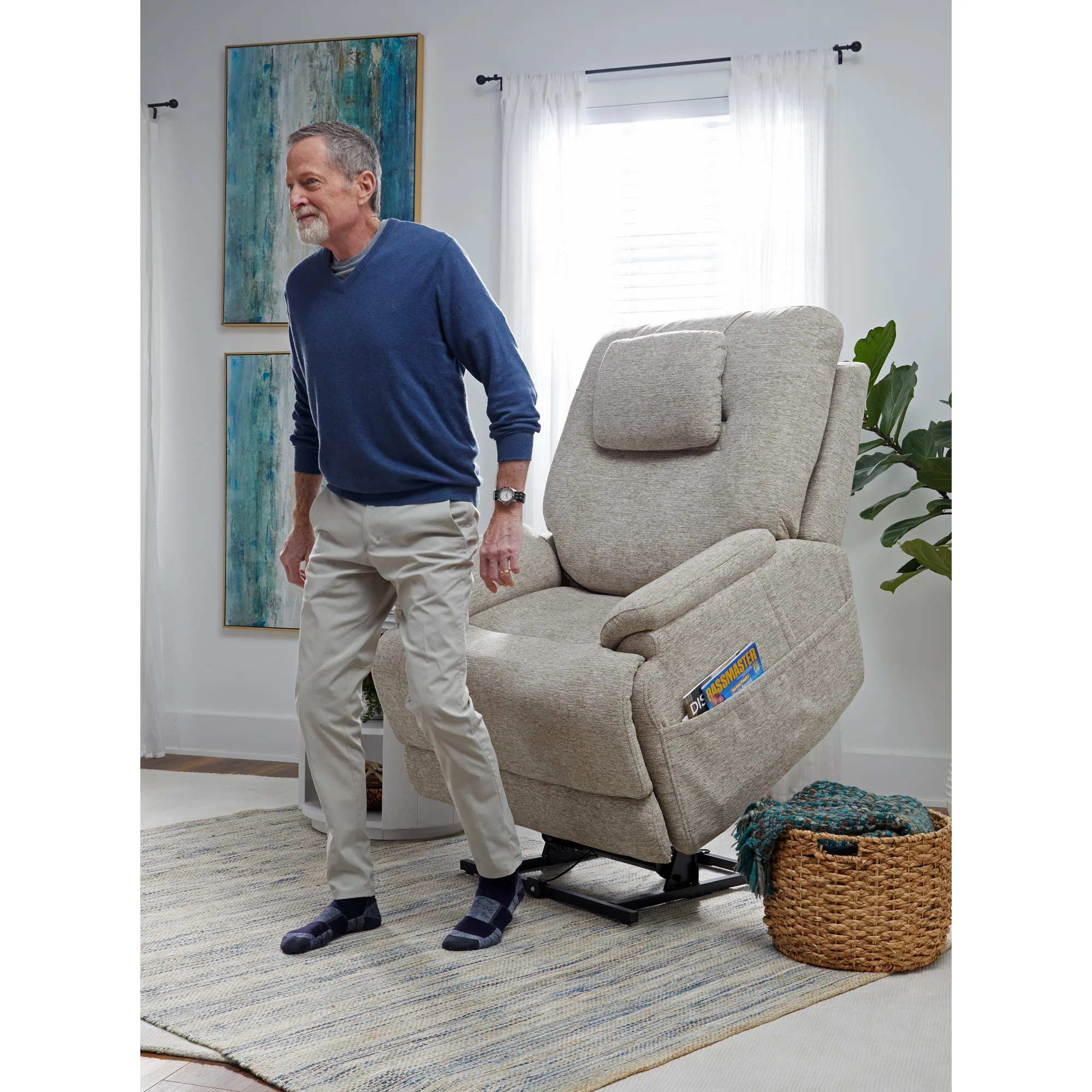 Zecliner Model 2+ Power Lift Recliner - Image 34