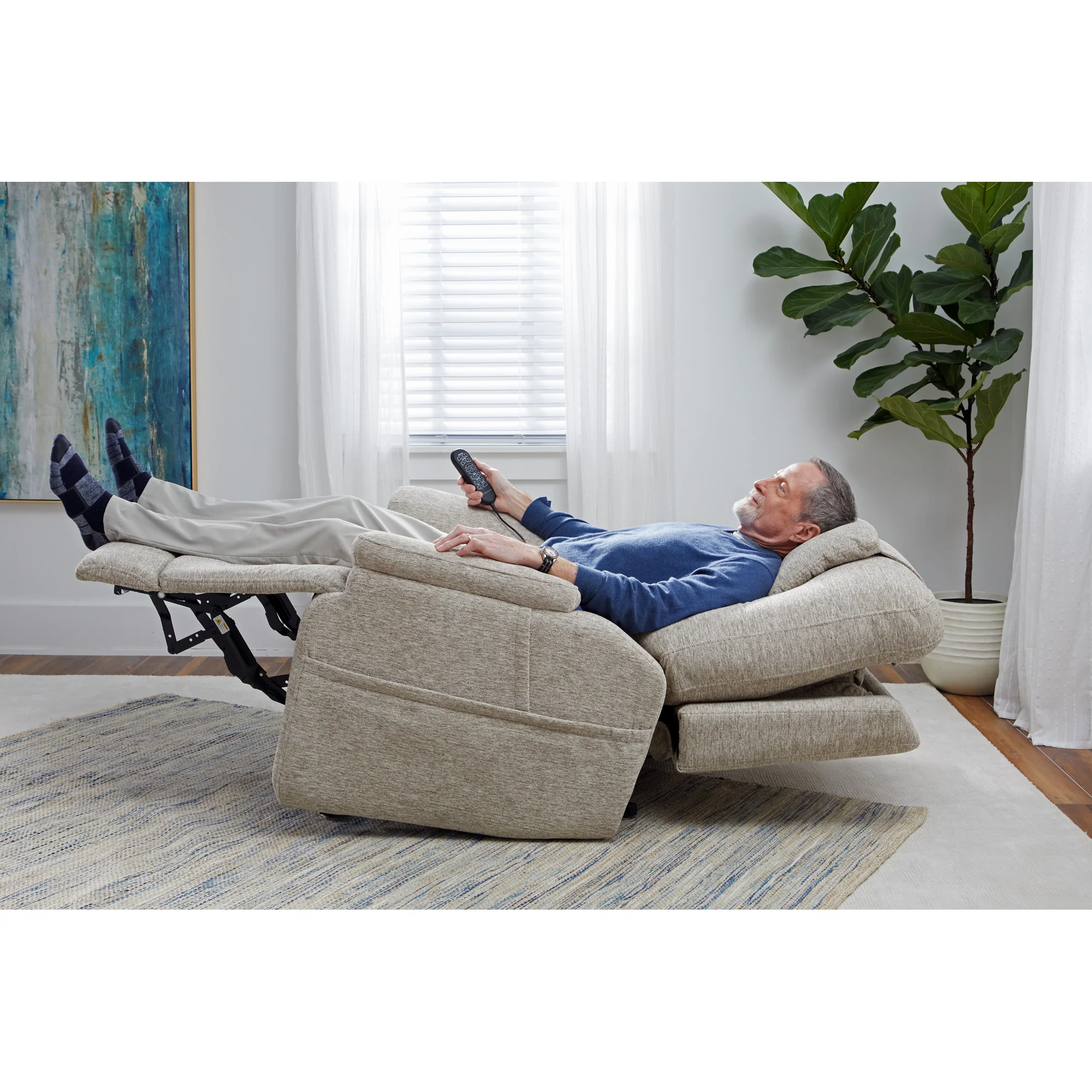 Zecliner Model 2+ Power Lift Recliner - Image 39